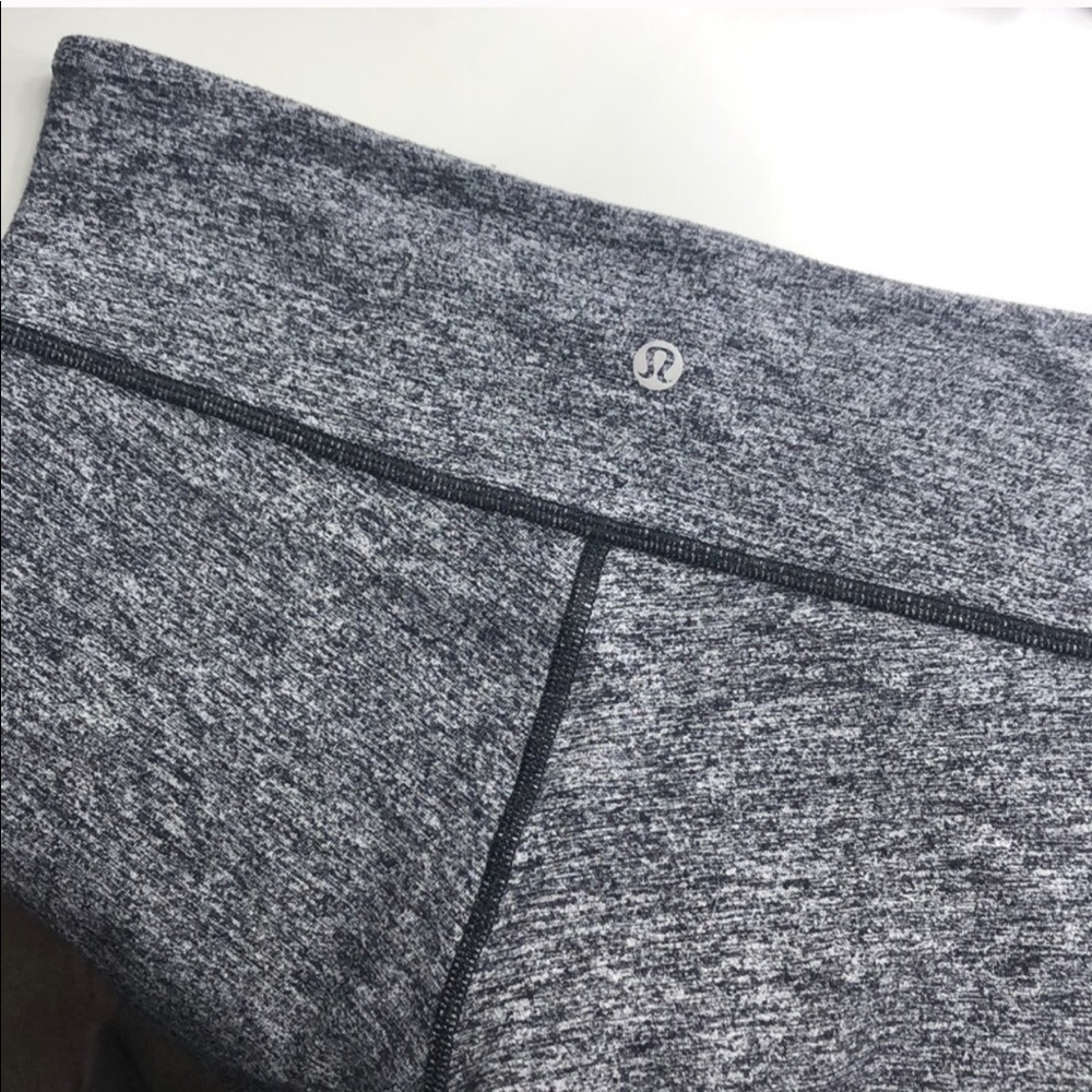 LIGHTLY WORN black heathered lululemon pants